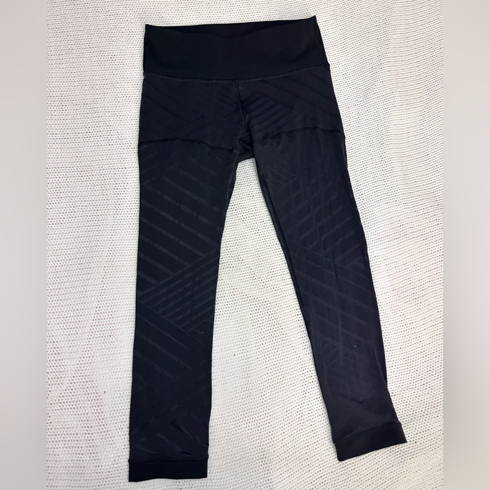Lululemon Black Cropped Striped Mesh Leggings Size 4